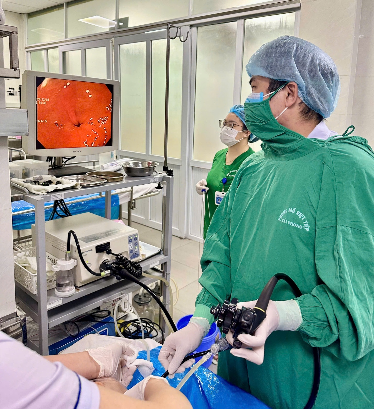 di vat khong the ngo ban chai dang rang trong thuc quan