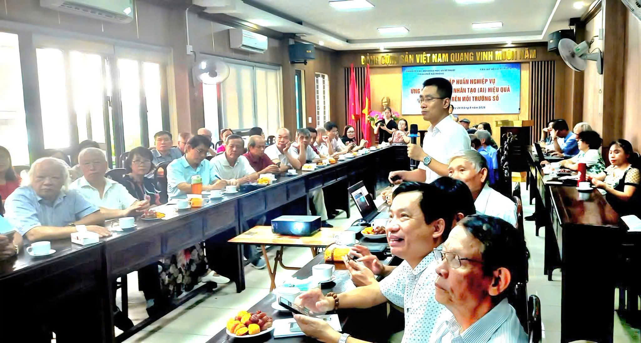 CLB Hải Phòng Học đẩy mạnh đào tạo AI cho hội viên